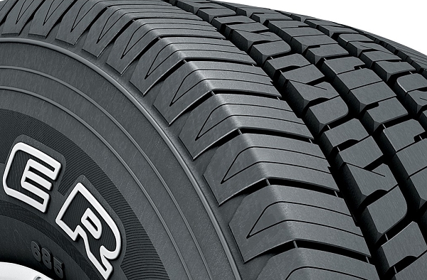 Bridgestone Dueler H/T 685 - bieżnik opony