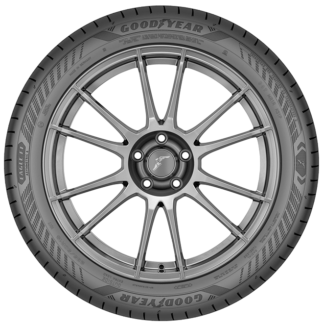 Goodyear F1 Asymmetric 6 - szczegół boku opony Goodyear F1 Asymmetric 6 - szczegół boku opony