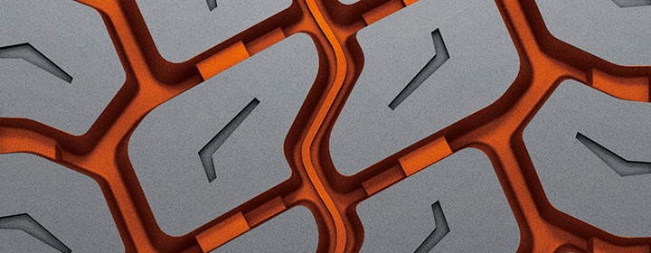 Hankook Smart Work AM15 Ekstra szerokie rowki.