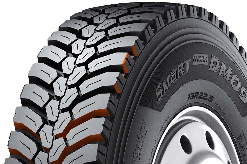 Hankook Smart Work DM09 - Fazowane zewnętrzne krawędzie i otwarte ramiona.
